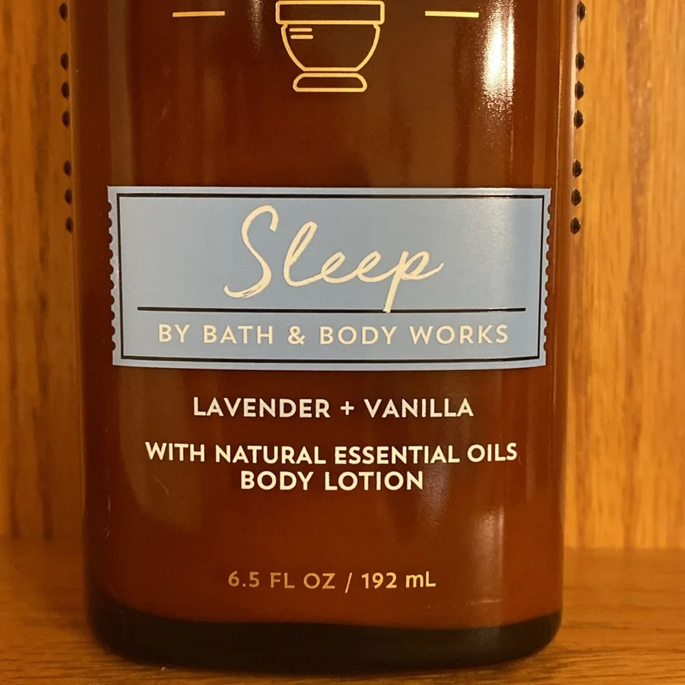 Bath & Body Works LAVENDER VANILLA SLEEP Aromatherapy Body Lotion NWT